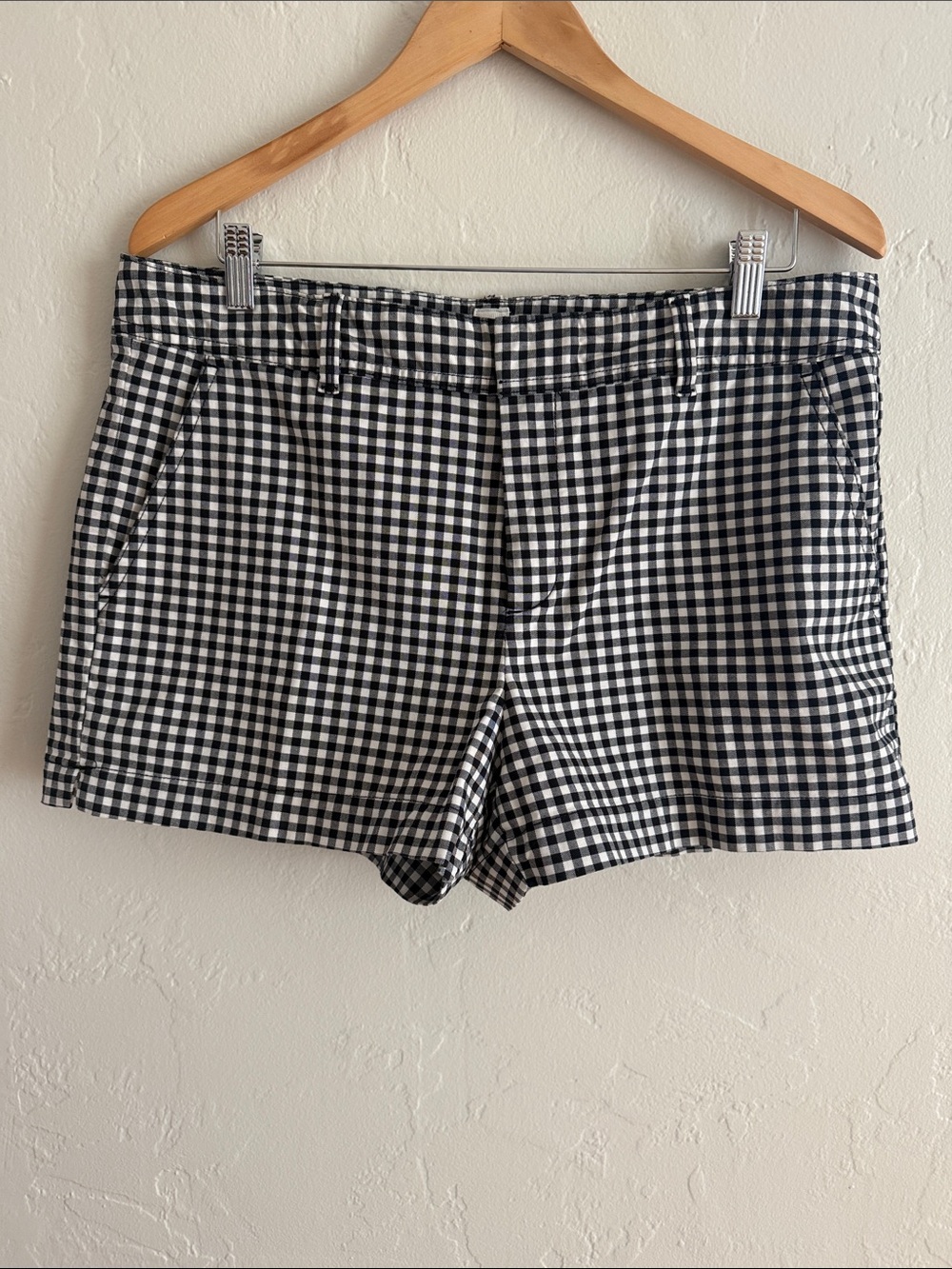 GAP Black and White Gingham Women's Shorts